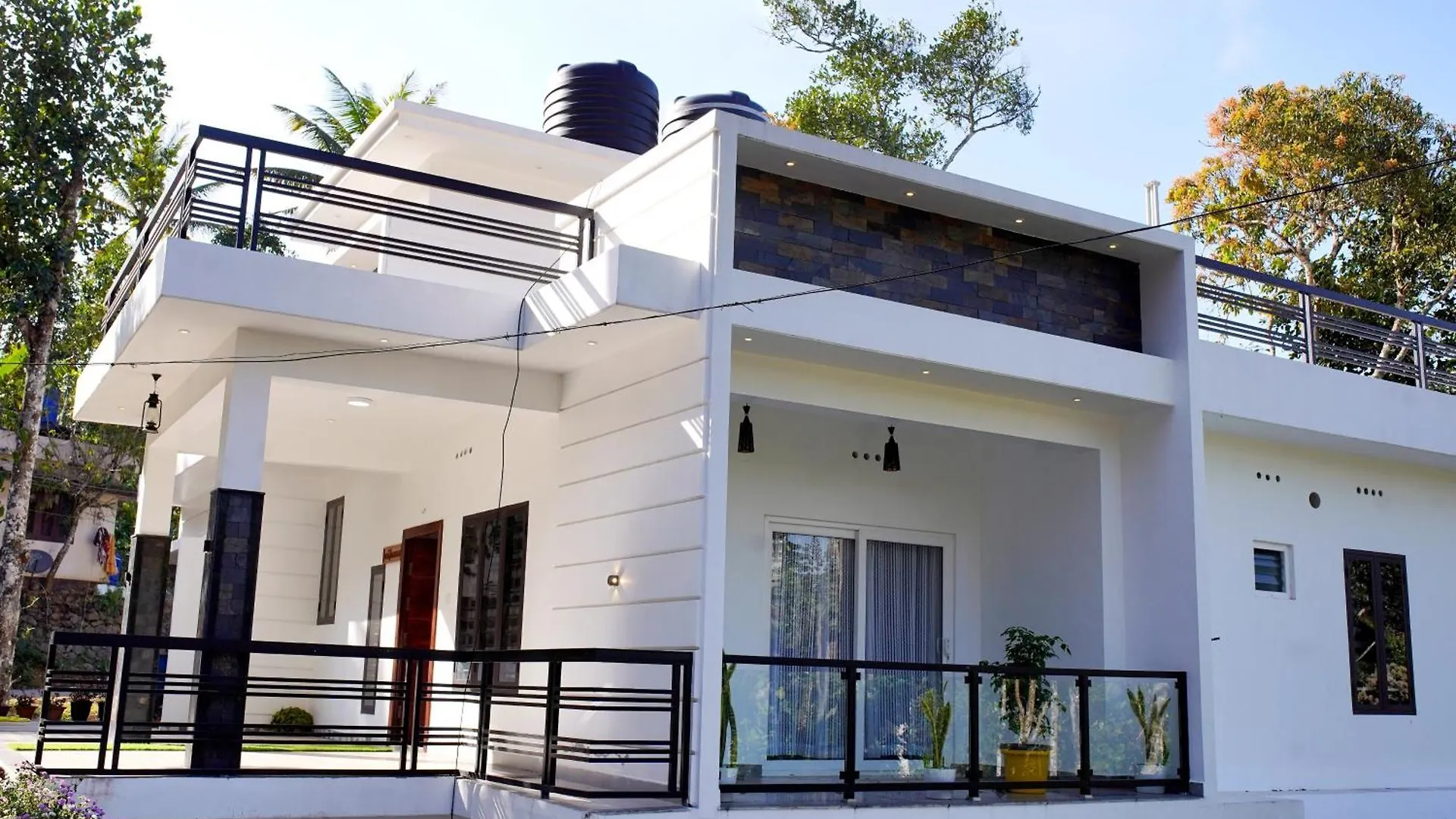 טקאדי Vaishnavam Double Bedroom Villa
