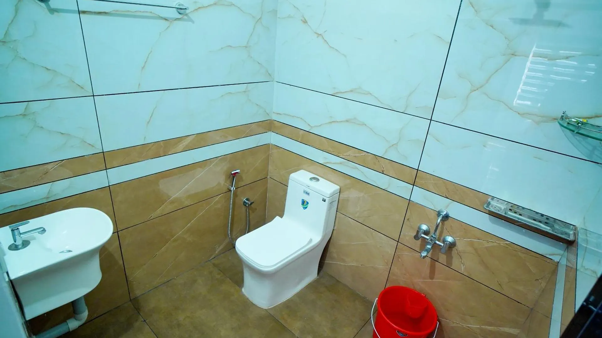 Vaishnavam Double Bedroom Villa 테카디 인도